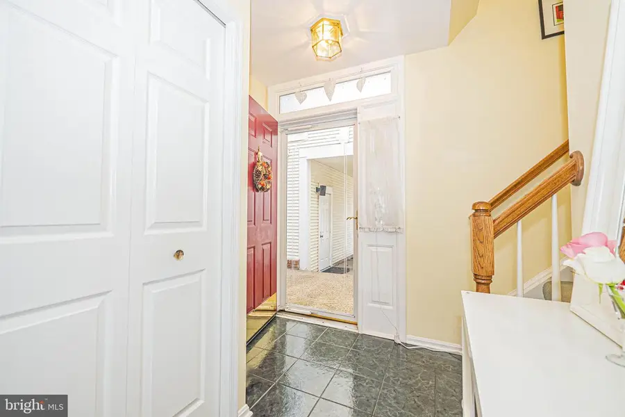 44186 Shady Glen Ter, Ashburn, VA 20147 - Image #3