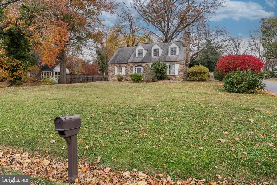 220 S 32nd St, Purcellville, VA 20132 - Image #3