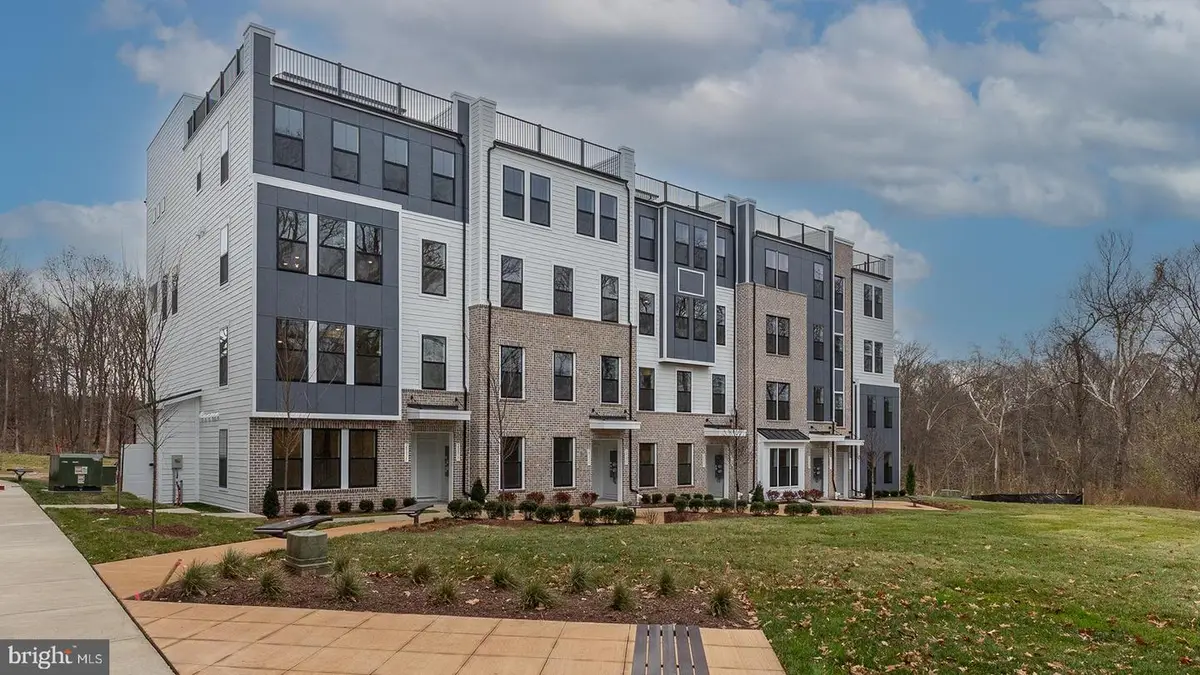 20821 Cloongee Ter, Dulles, VA 20166 - Image #1