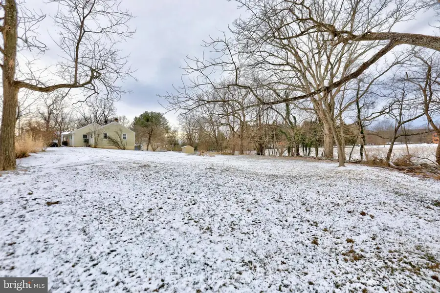 16819 Woodgrove Rd, Round Hill, VA 20141 - Image #3