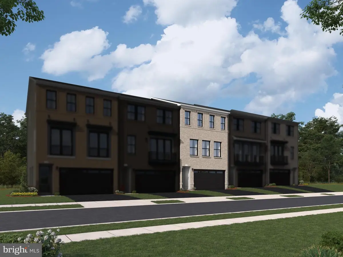 42151 Stone Press Ter, Ashburn, VA 20148 - Image #1