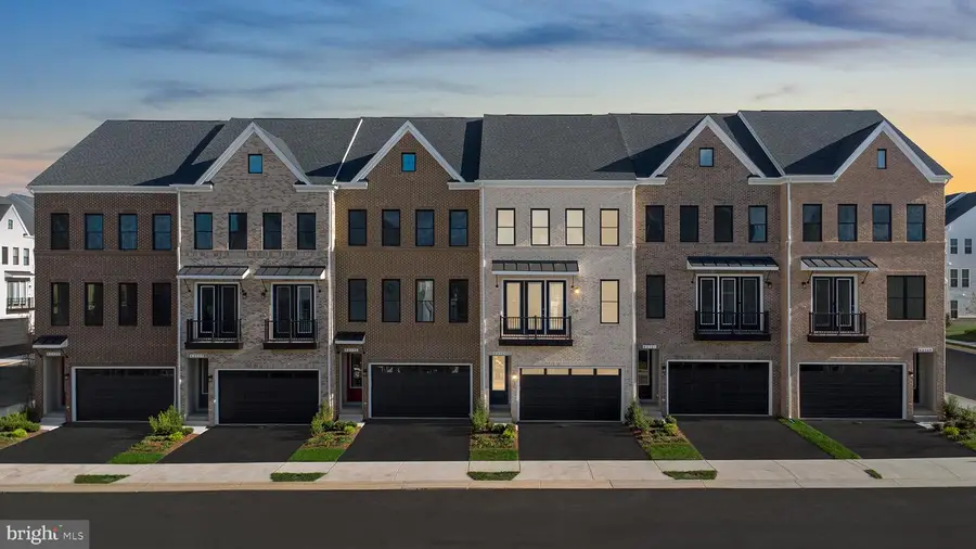 42123 Picasso Sq #homesite 4504, Ashburn, VA 20148 - Image #3