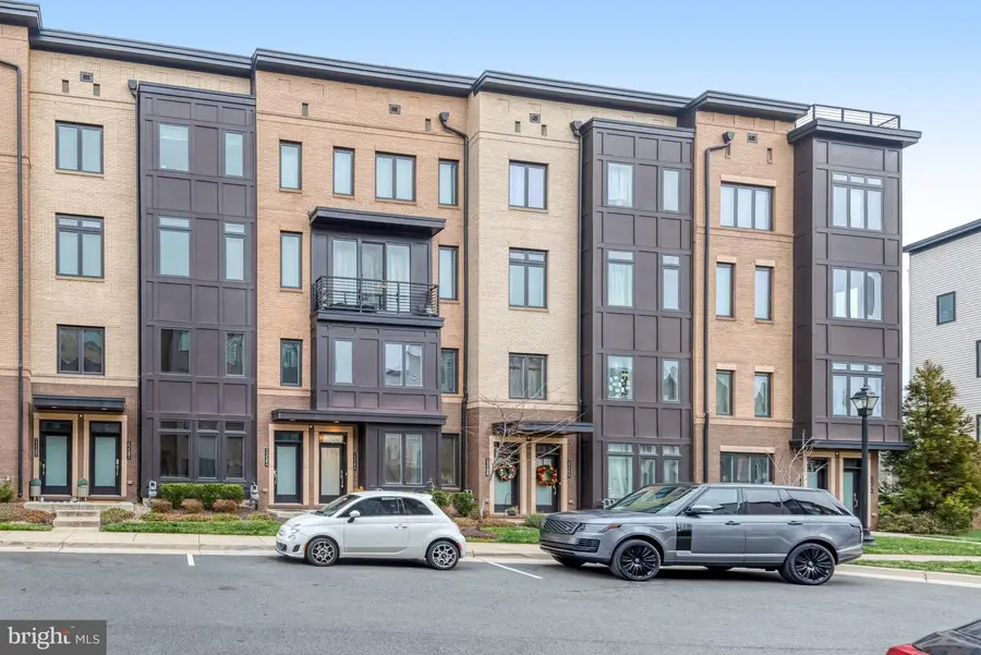 23586 Waterford Downs Ter, Ashburn, VA 20148 - Image #3