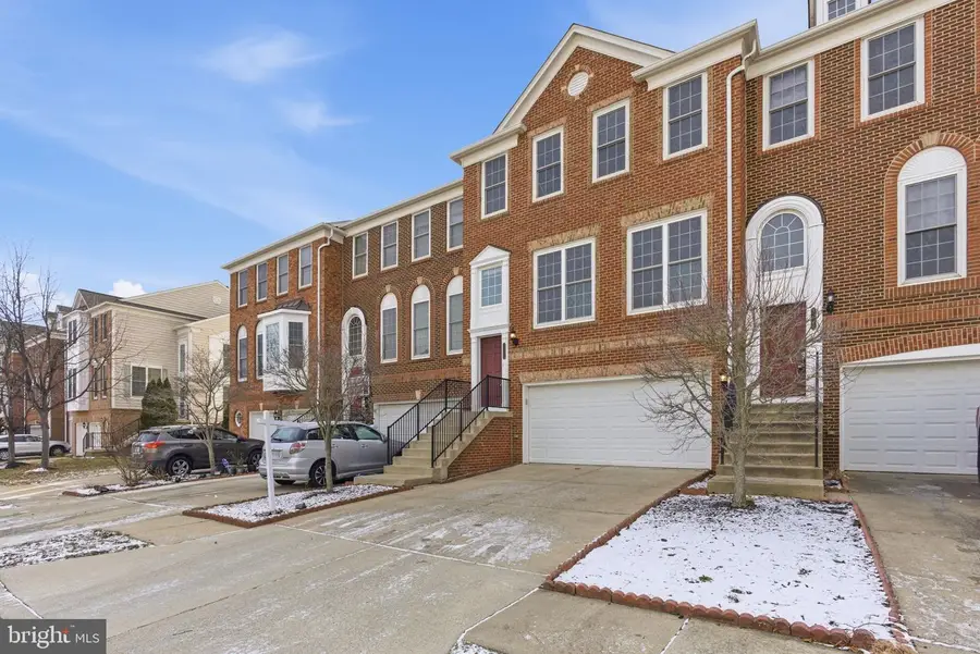 42904 Bittner Sq, Ashburn, VA 20148 - Image #2
