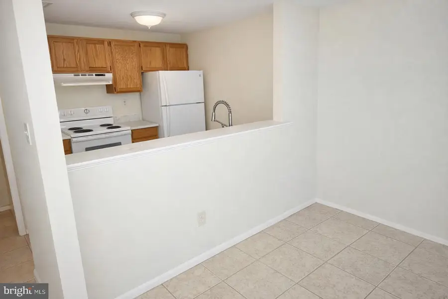 1072 Norwood Ct, Sterling, VA 20164 - Image #2