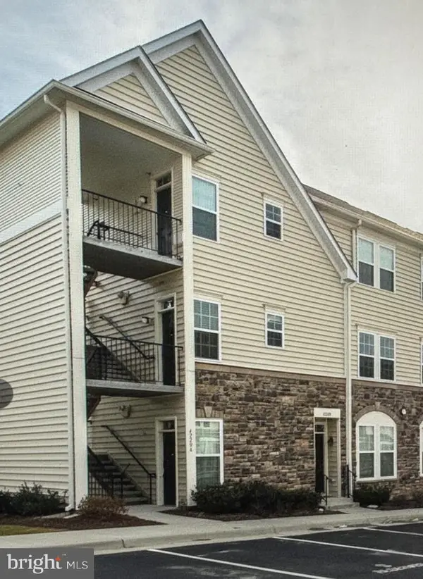 42206 Water Iris Ter #200, ALDIE, VA 20105