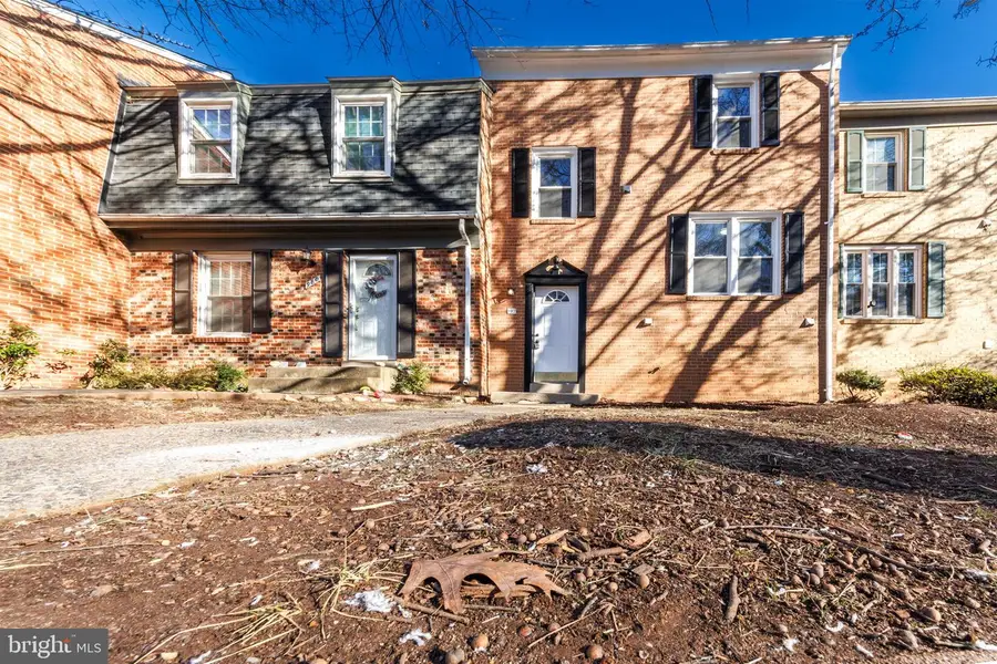 982 Holborn Ct, Sterling, VA 20164 - Image #3