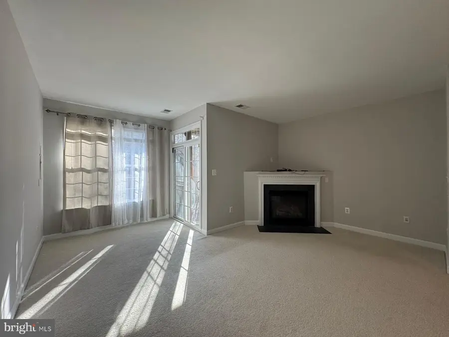 42471 Magellan Sq, Brambleton, VA 20148 - Image #3