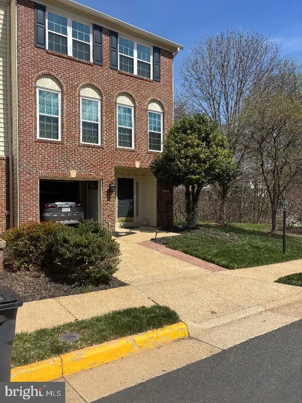 47501 Sharpskin Island Sq, STERLING, VA 20165