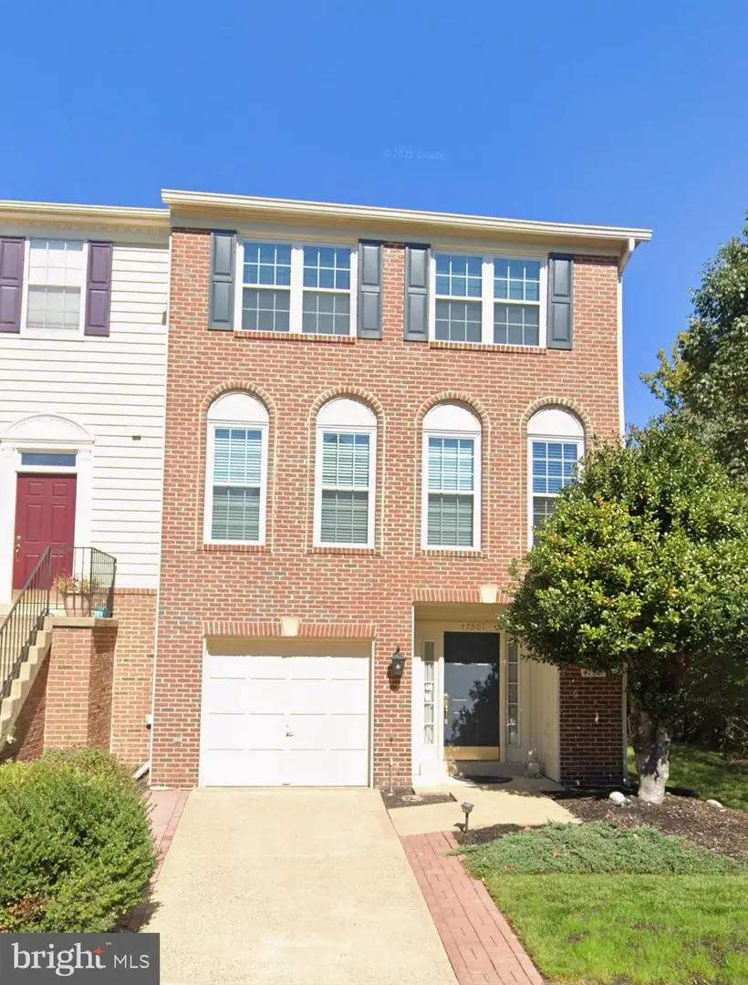 47501 Sharpskin Island Sq, Sterling, VA 20165 - Image #2