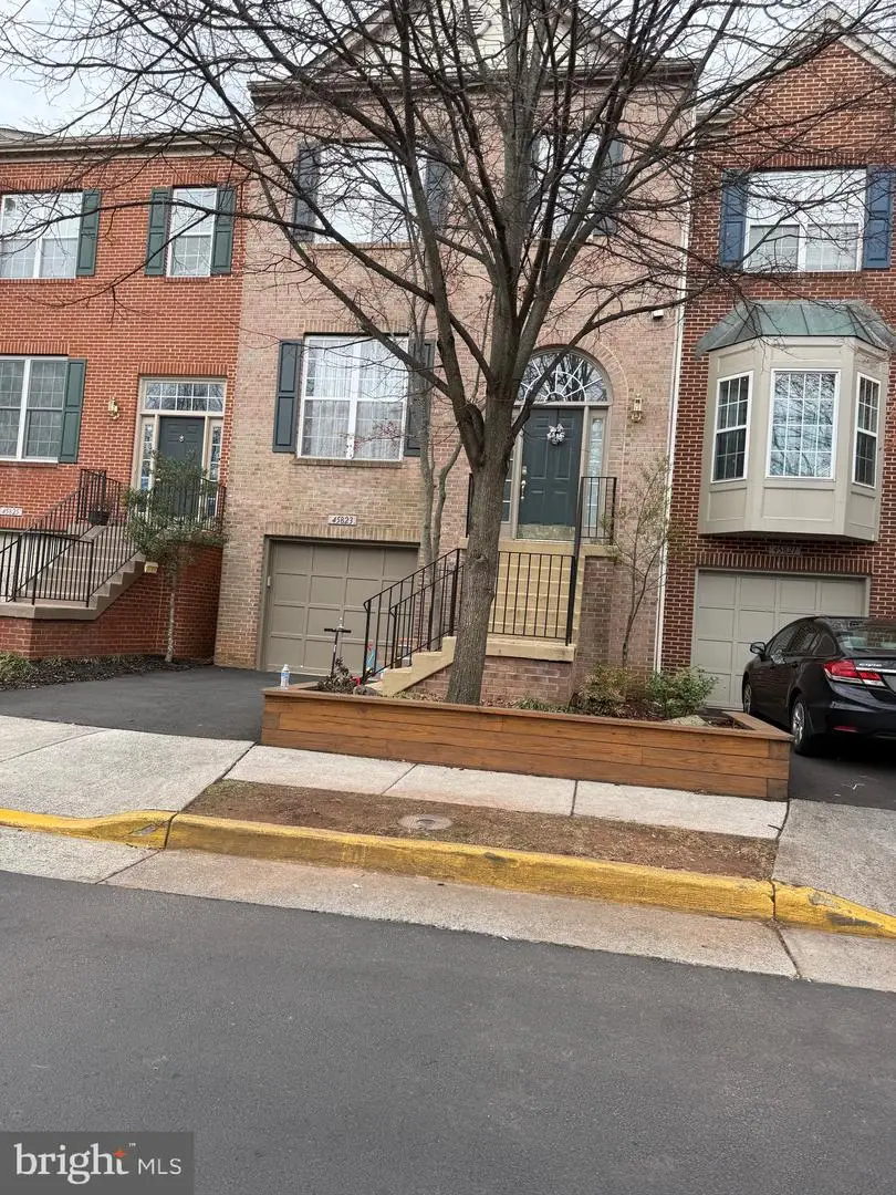 45823 Marlane Ter, Sterling, VA 20166 - Image #1