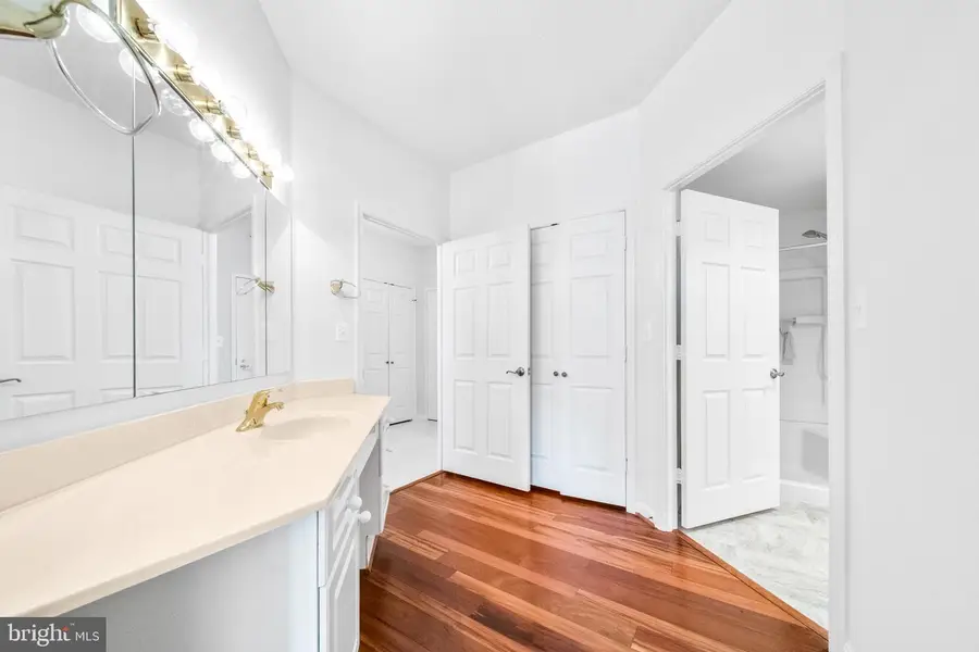 19360 Magnolia Grove Sq #412, Leesburg, VA 20176 - Image #3