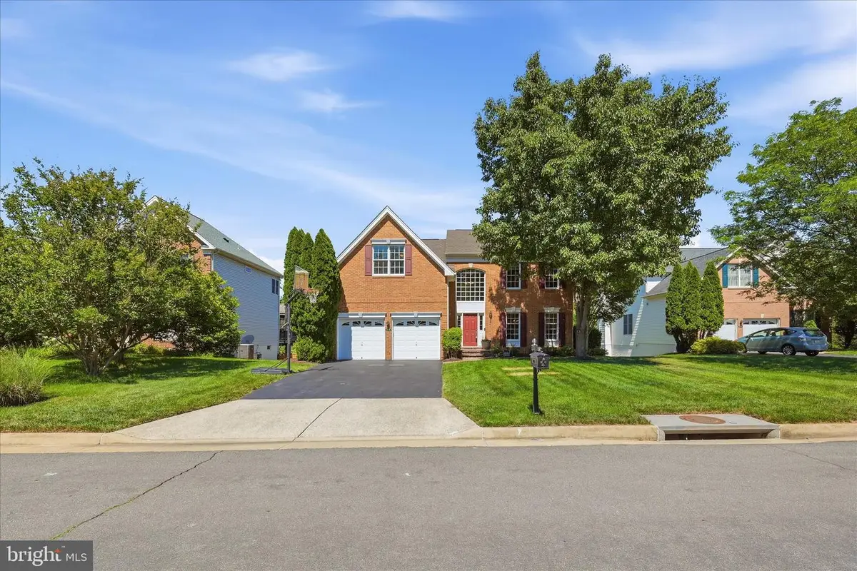 22806 Oatlands Grove Pl, Ashburn, VA 20148 - #1