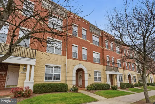 43605 Mcdowell Sq, LEESBURG, VA 20176