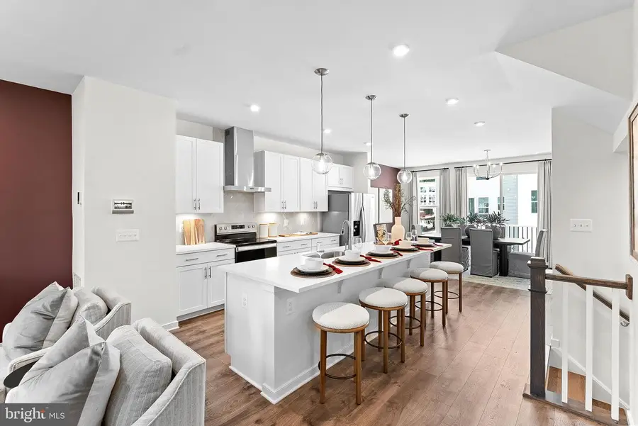 43795 Mystic Maroon Ter, Ashburn, VA 20147 - Image #3