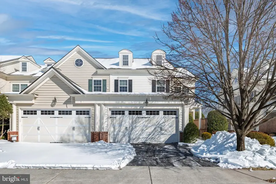 20562 Rosewood Manor Sq, Ashburn, VA 20147 - Image #3