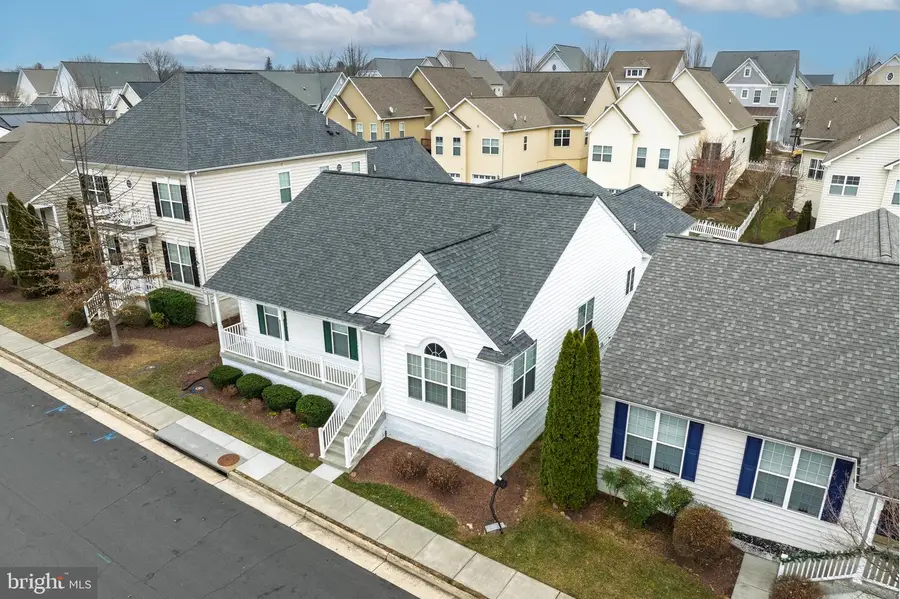 17429 Tedler Cir, Round Hill, VA 20141 - Image #2