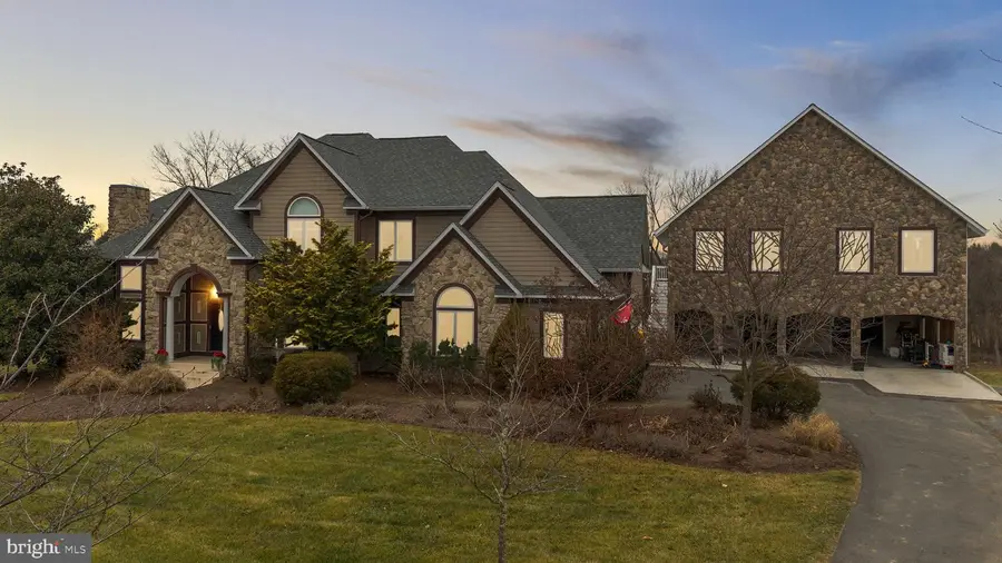 16503 Loneoak Pl, Hamilton, VA 20158 - Image #2