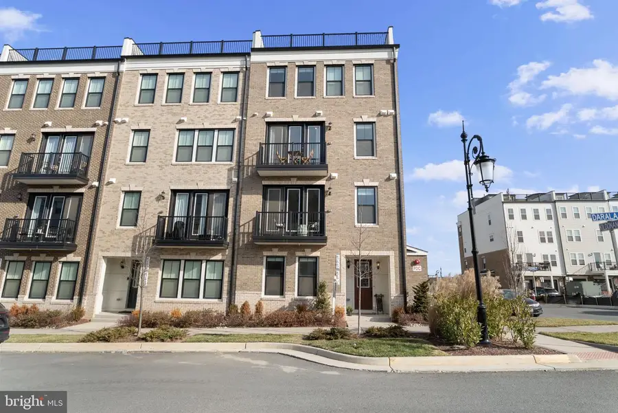 42662 Darala Dr, Ashburn, VA 20147 - Image #2