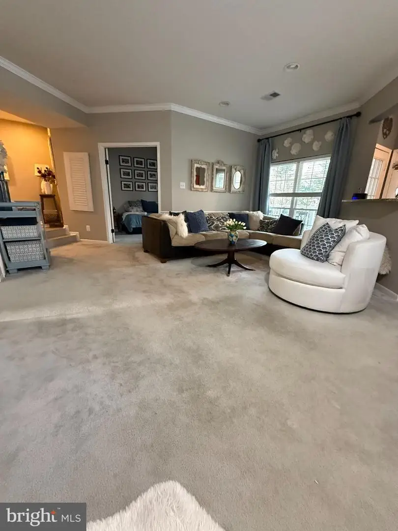 660 Gateway Dr Se #111, Leesburg, VA 20175 - Image #2