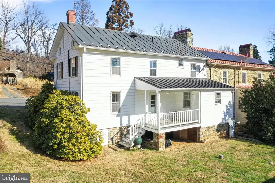 33675 Snickersville Tpke, Bluemont, VA 20135 - Image #2