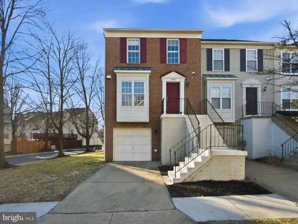 45563 Whitcomb Sq, STERLING, VA 20166
