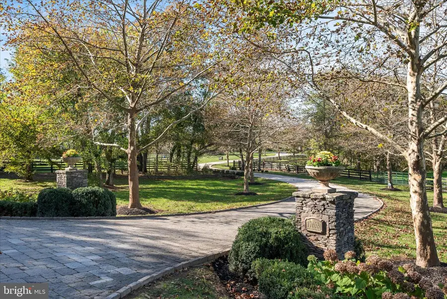 17635 Harmony Church Rd, Hamilton, VA 20158 - Image #2