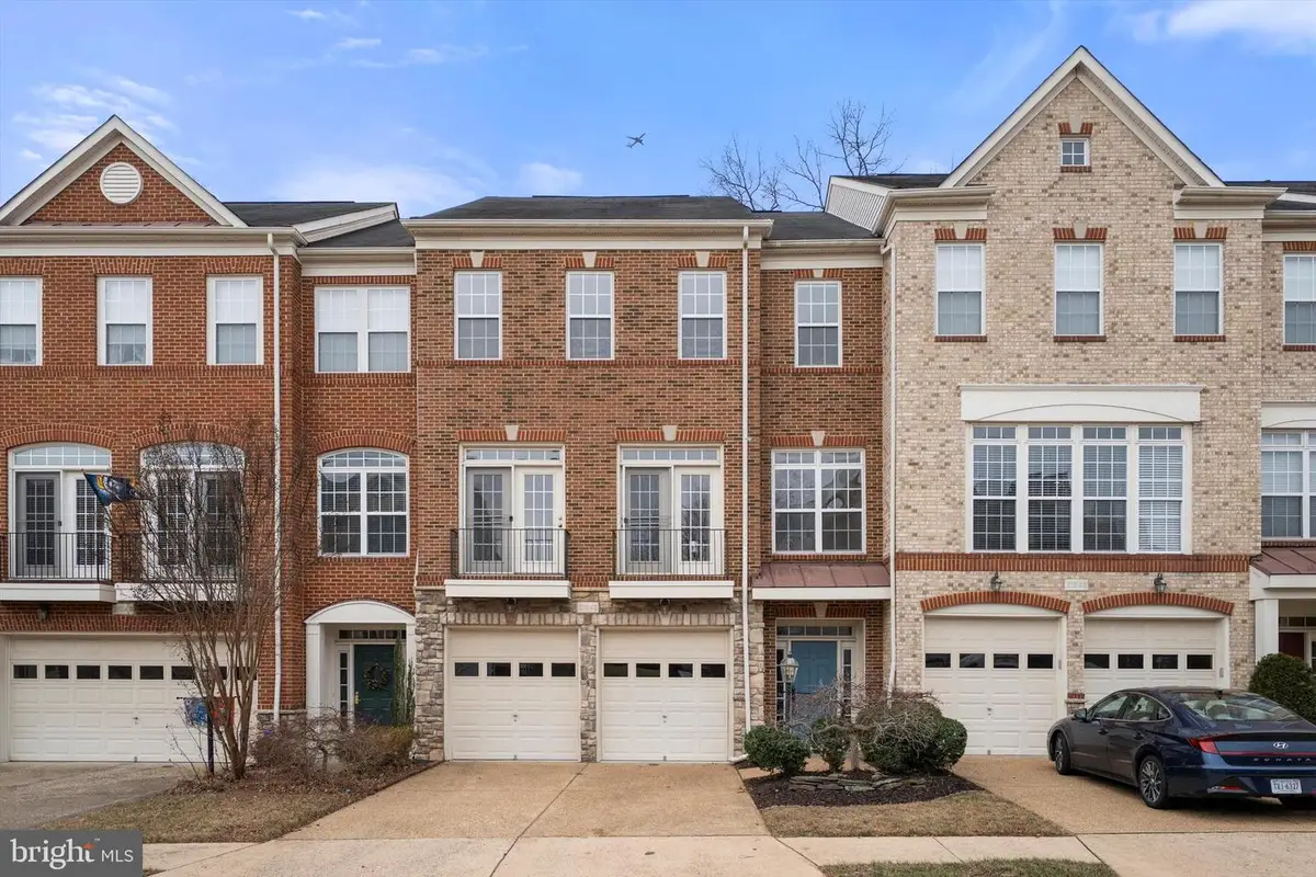 21945 Windy Oaks Sq, Broadlands, VA 20148 - Image #1
