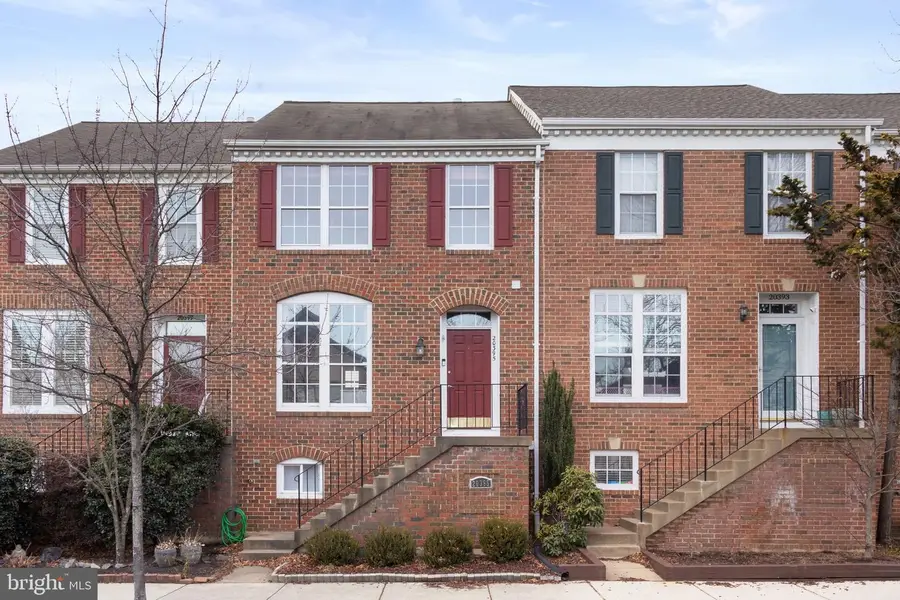 20395 Charter Oak Dr, Ashburn, VA 20147 - Image #3