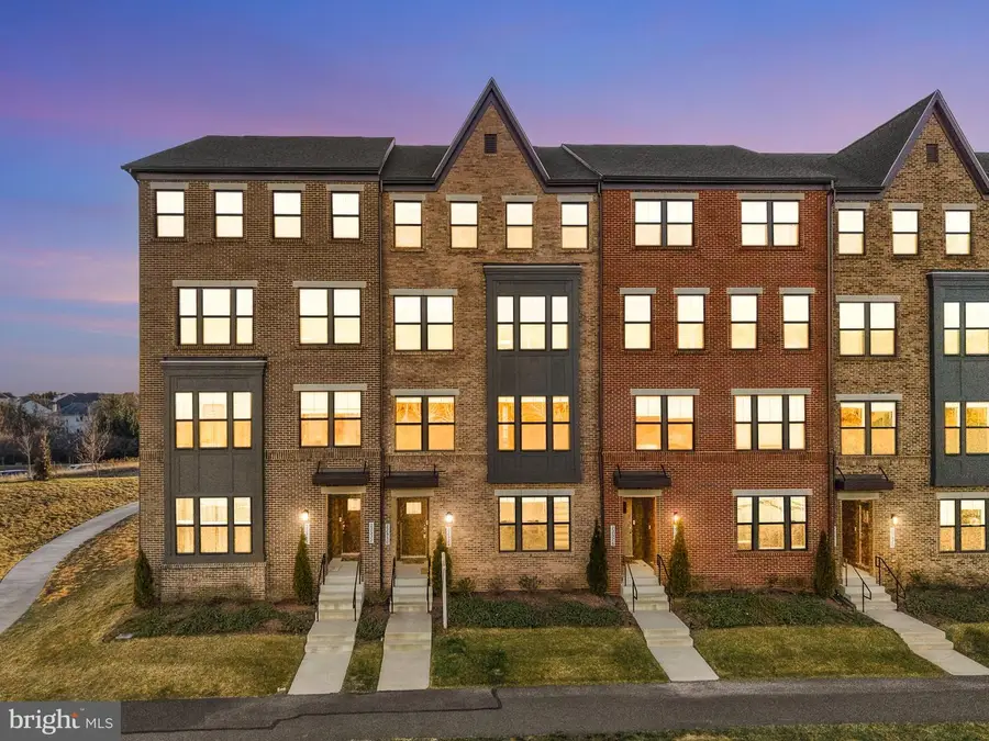 22530 Wilson View Ter, Ashburn, VA 20148 - Image #2