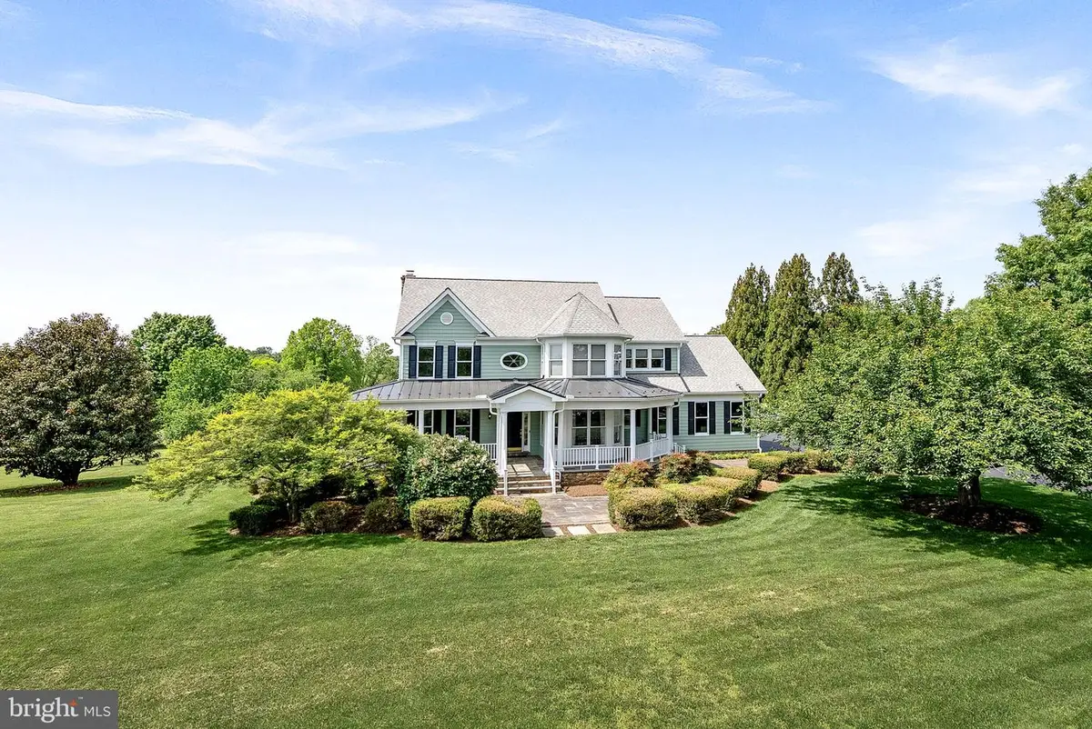 37857 Alberts Farm Dr, Purcellville, VA 20132 - Image #1