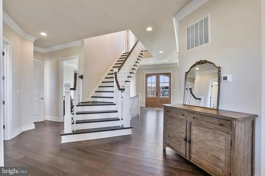 19135 Huntridge Preserve Ct, Purcellville, VA 20132 - #2