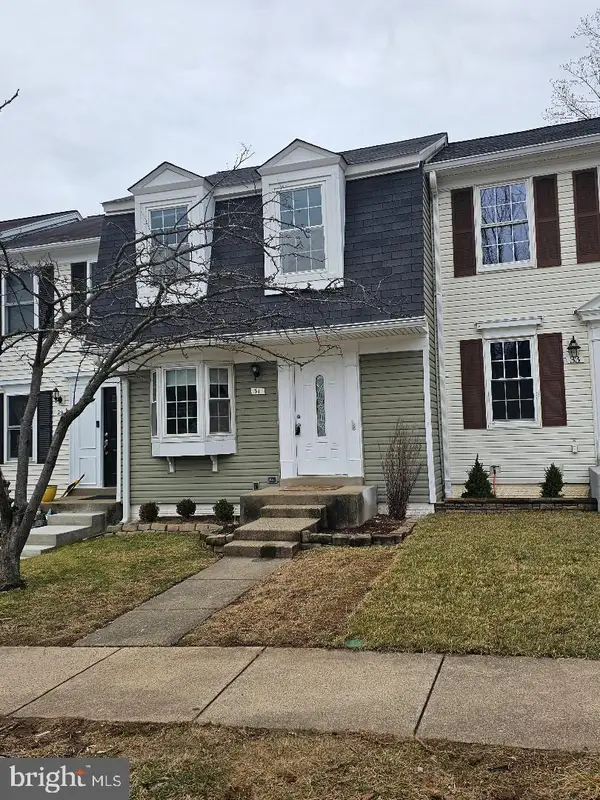 31 Quincy Ct, STERLING, VA 20165