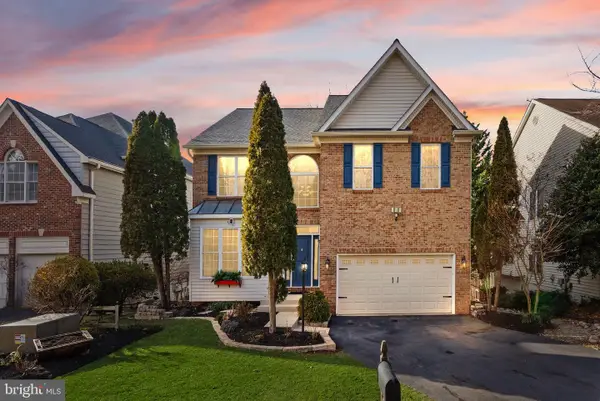 21147 Brookside Ln, STERLING, VA 20165