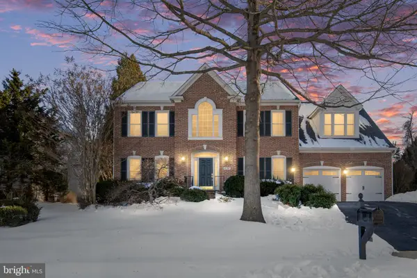 47787 Brawner Pl, STERLING, VA 20165