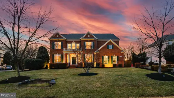 22407 Dolomite Hills Dr, ASHBURN, VA 20148