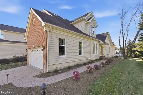 22831 Quante Sq, ASHBURN, VA 20148