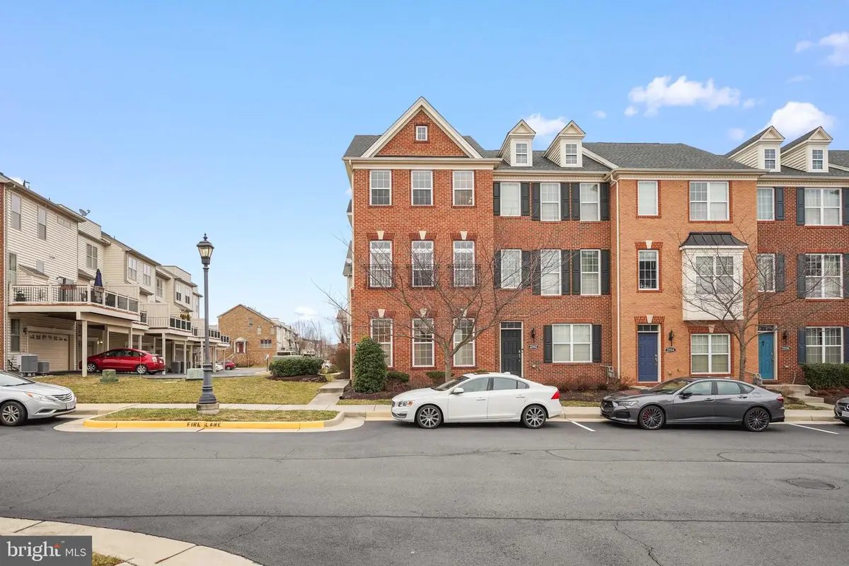 22550 Ocean Cliff Sq, Ashburn, VA 20148 - Image #1