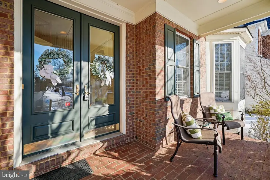 25730 S S Village Dr, Chantilly, VA 20152 - #3