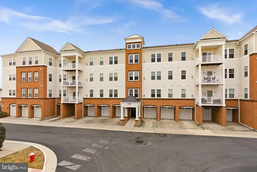 41895 Cathedral Valley Sq #407, Aldie, VA 20105 - Image #2