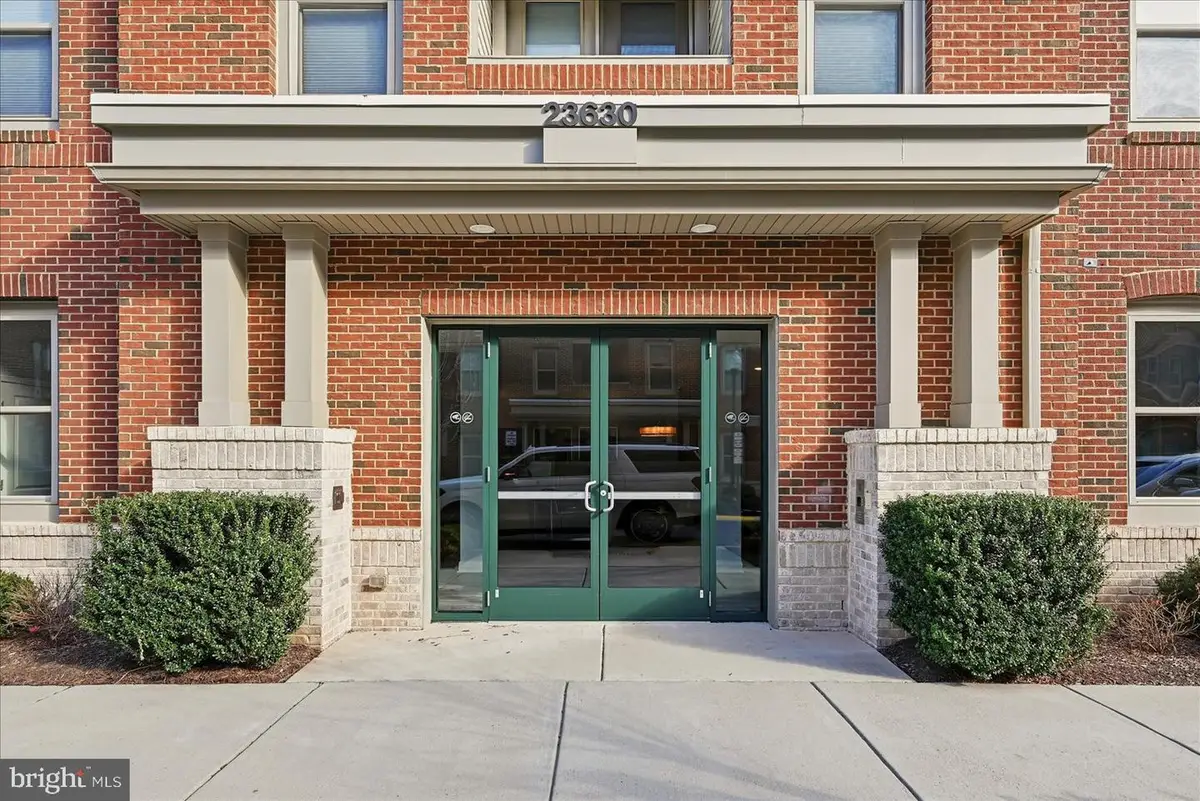 23630 Havelock Walk Terrace #305, Ashburn, VA 20148 - Image #1