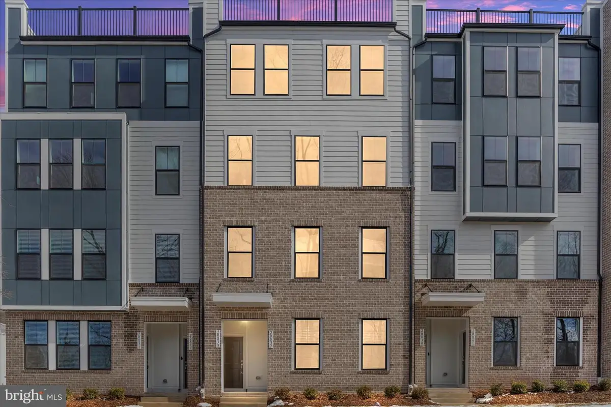 20835 Owenmore Ter, Sterling, VA 20166 - Image #1