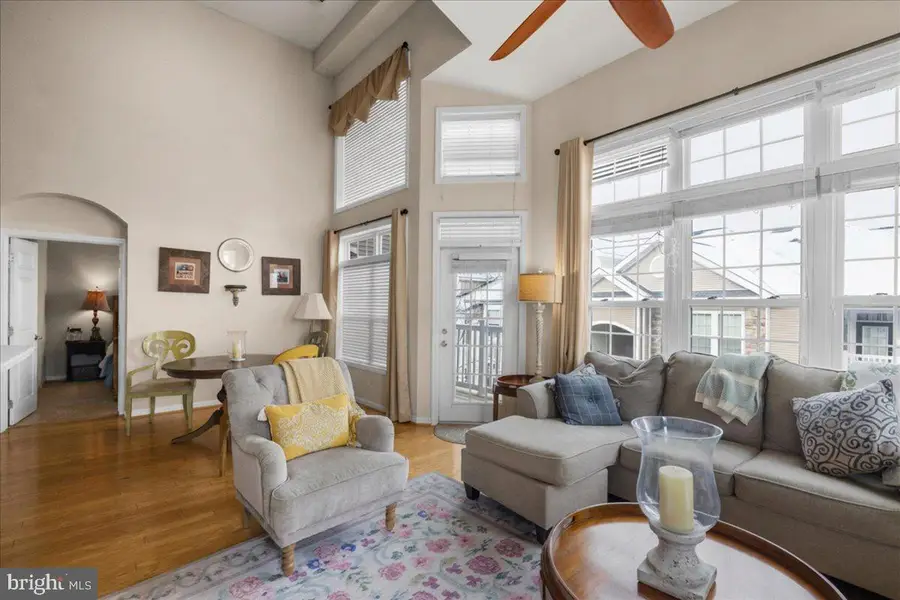 501 Sunset View Ter Se #406, Leesburg, VA 20175 - #3