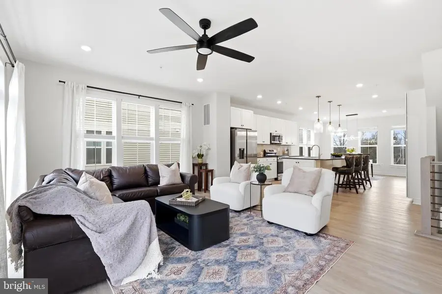 22801 Tawny Pine Sq, Brambleton, VA 20148 - #2