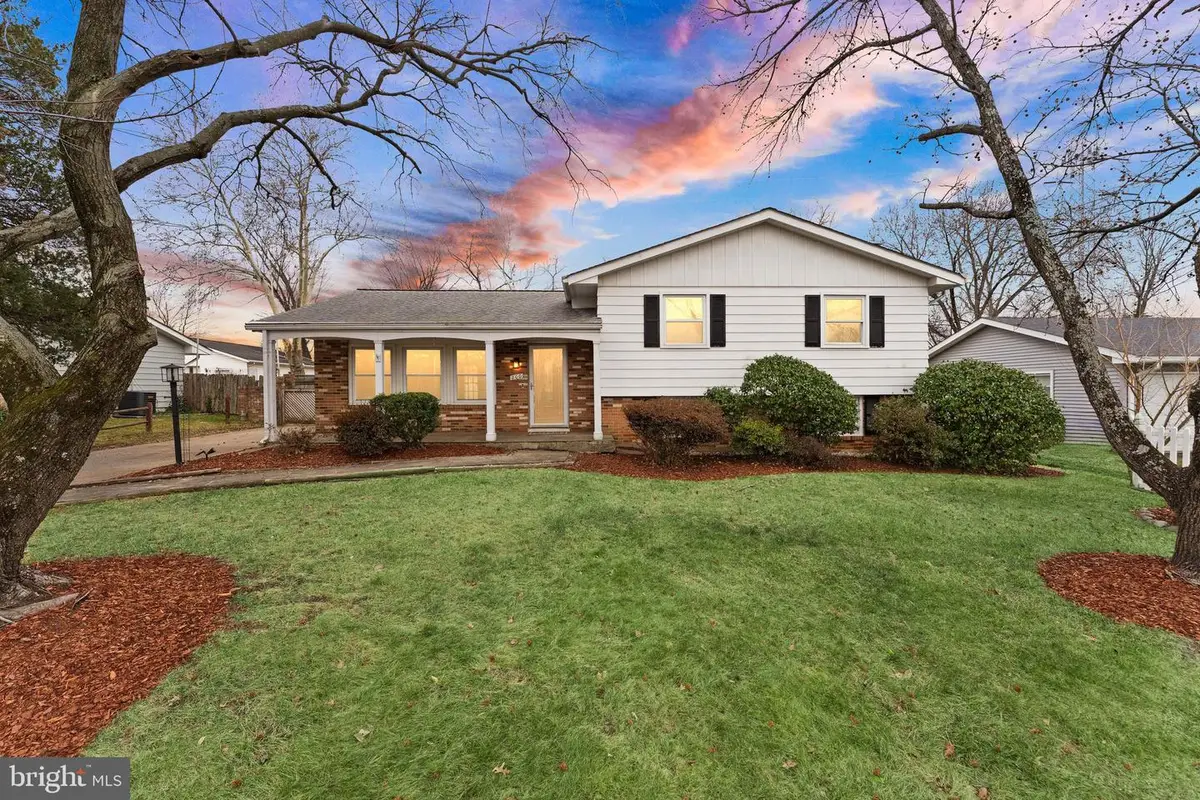 200 Williamsburg Rd, Sterling, VA 20164 - Image #1