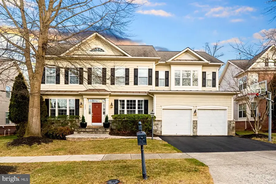 43837 Riverpoint Dr, Leesburg, VA 20176 - Image #2