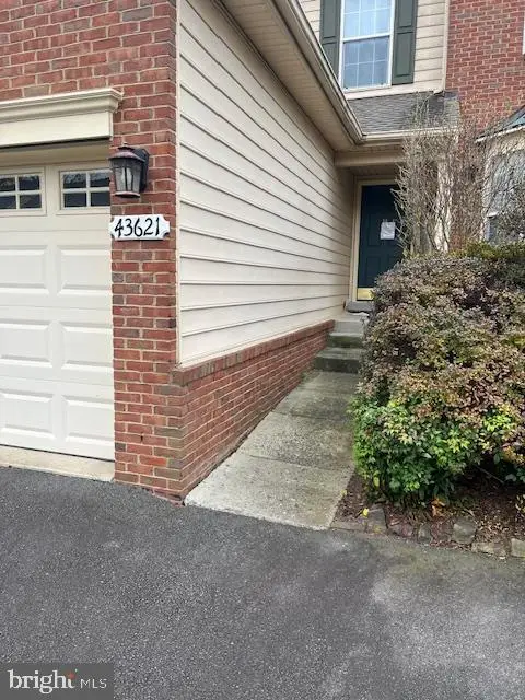 43621 Dunhill Cup Sq, Ashburn, VA 20147 - #2