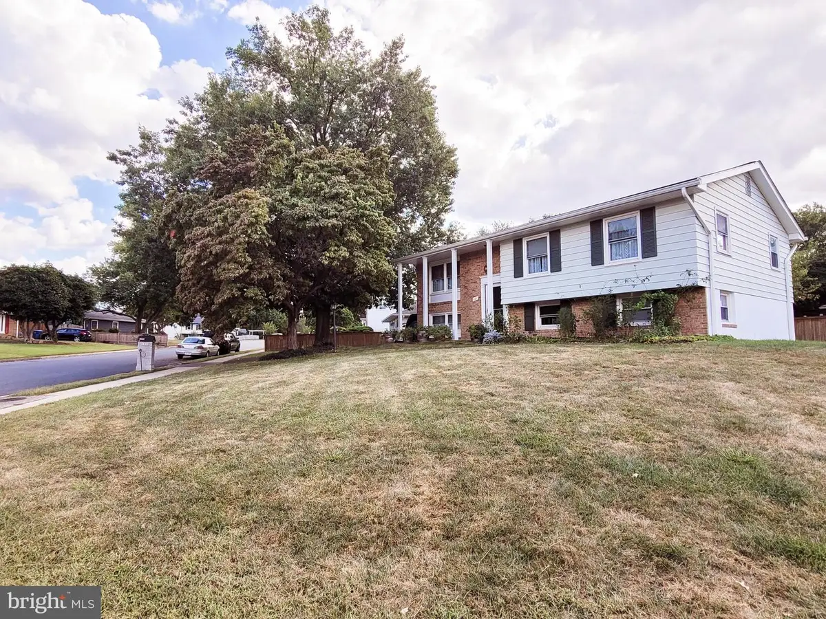 101 S Harrison Rd, Sterling, VA 20164 - #1