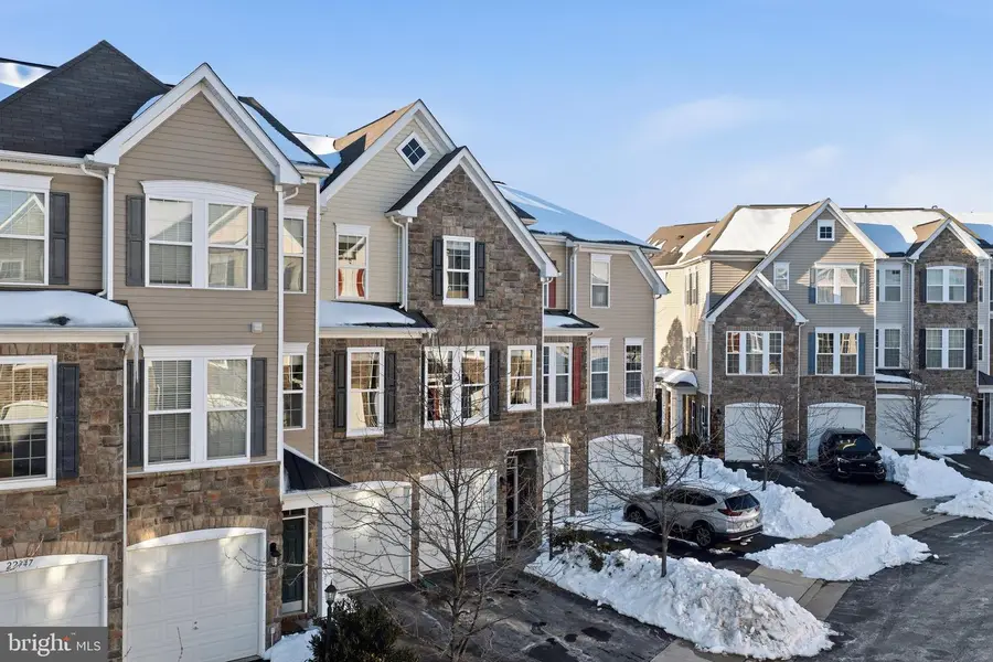 22745 Balduck Ter, Brambleton, VA 20148 - Image #3