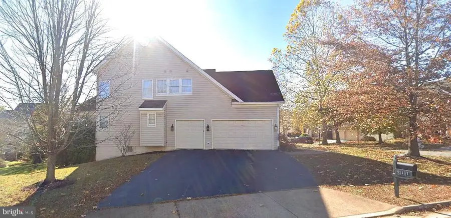 42937 Brookridge Ct, Leesburg, VA 20176 - Image #2
